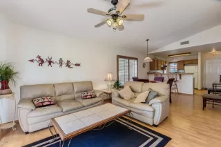 Photo #2: 6005344 Listing