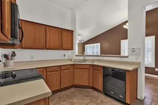 Photo #2: 6005412 Listing