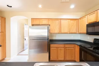 Photo #3: 6005808 Listing