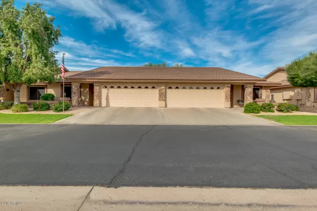 MLS: 6005906 Condo For Sale