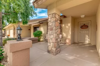 Photo #4: 6005906 Listing 