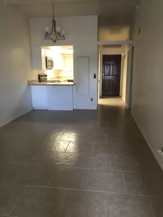 Photo #3: 6005947 Listing