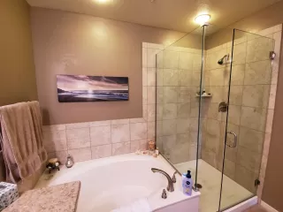 Photo #6: 6006094 Listing