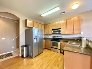 Photo #3: 6006652 Listing