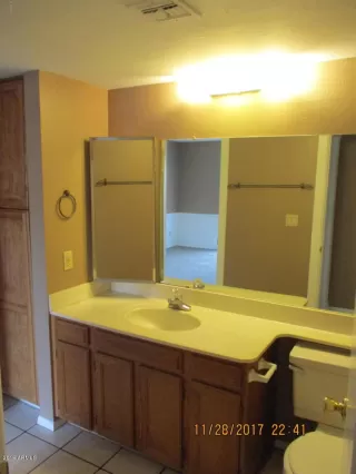 Photo #4: 6006899 Listing