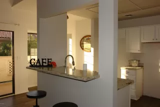 Photo #5: 6006922 Listing 