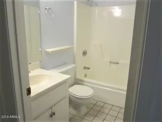 Photo #6: 6006950 Listing 