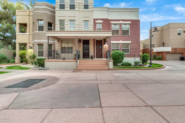 MLS: 6007064 Condo For Sale