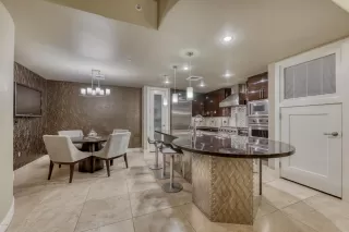 Photo #6: 6007182 Listing