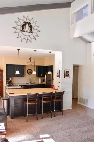 Photo #6: 6008318 Listing