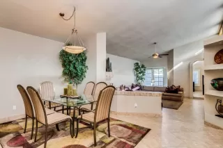 Photo #2: 6008420 Listing