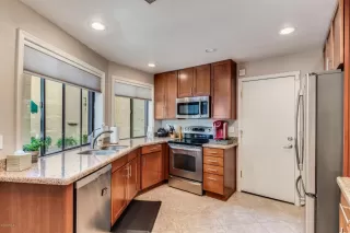 Photo #4: 6008420 Listing