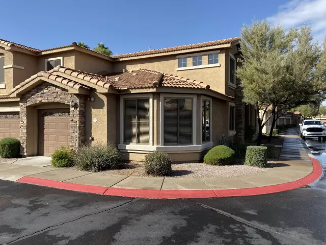 MLS: 6008501 Condo For Sale