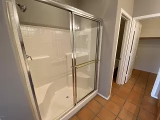 Photo #5: 6008501 Listing