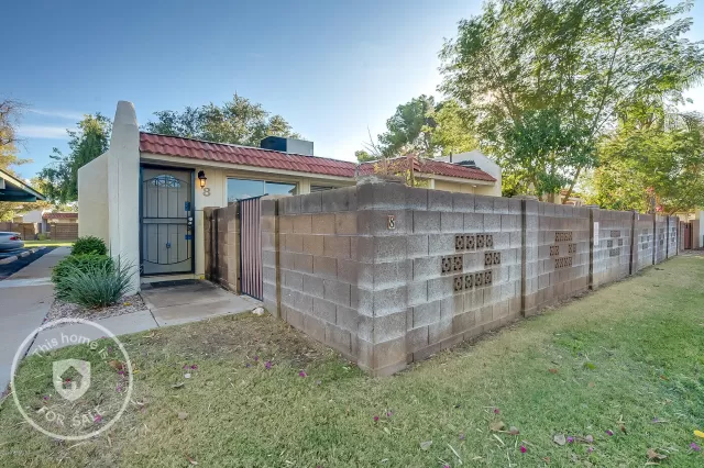 MLS: 6008644 Condo For Sale