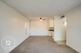 Photo #6: 6008644 Listing