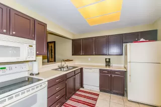 Photo #2: 6008755 Listing 