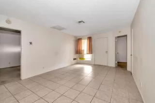 Photo #2: 6008873 Listing