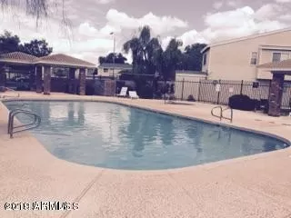 Photo #5: 6008980 Listing 