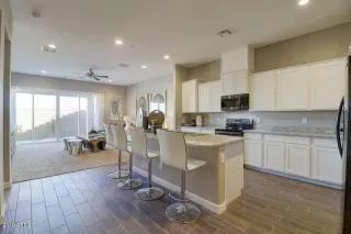 Photo #2: 6009105 Listing