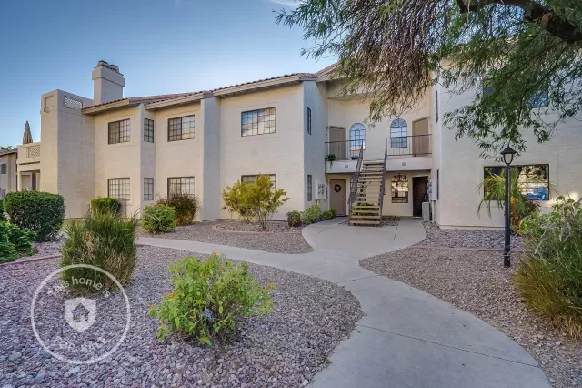 MLS: 6009314 Condo For Sale