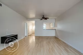 Photo #6: 6009314 Listing