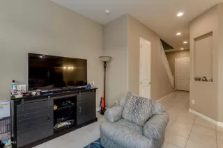 Photo #5: 6009532 Listing 