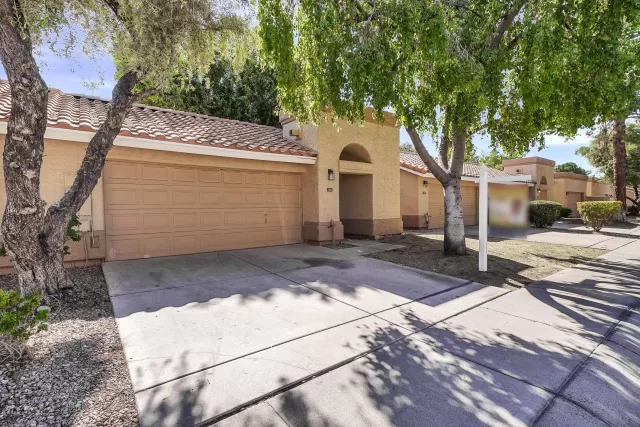 MLS: 6009805 Condo For Sale