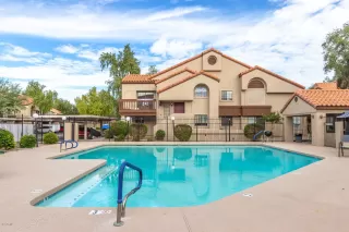 Photo #2: 6009931 Listing 
