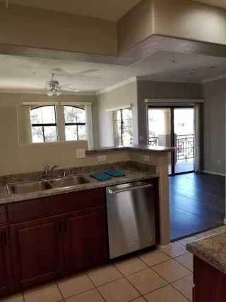 Photo #5: 6010276 Listing