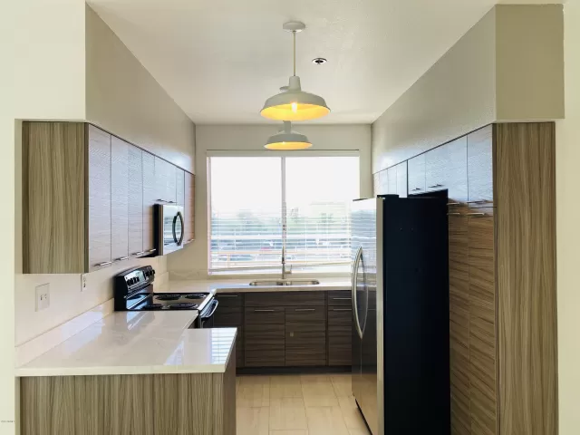 MLS: 6010519 Condo For Sale