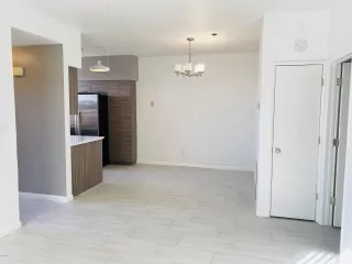 Photo #5: 6010519 Listing 