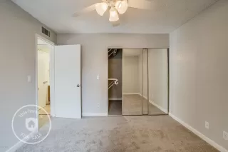 Photo #3: 6010629 Listing