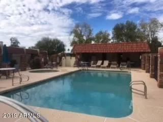 Photo #4: 6010845 Listing