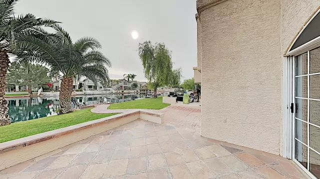 MLS: 6010914 Condo For Sale