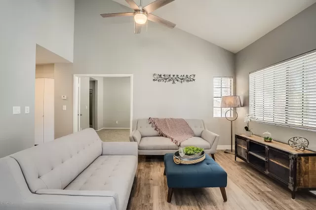 MLS: 6010943 Condo For Sale