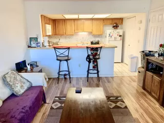 Photo #4: 6011108 Listing