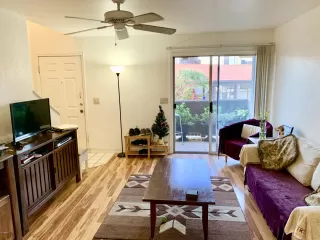 Photo #6: 6011108 Listing