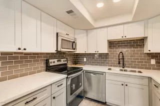 Photo #1: 6011504 Listing