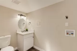 Photo #5: 6011504 Listing