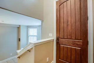 Photo #2: 6011743 Listing