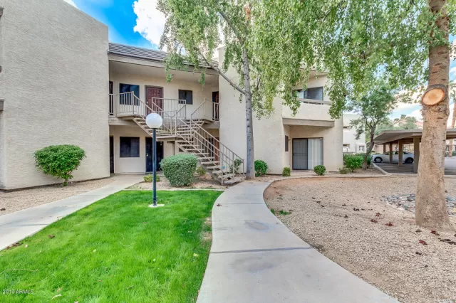 MLS: 6011828 Condo For Sale