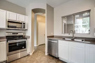 Photo #1: 6011907 Listing