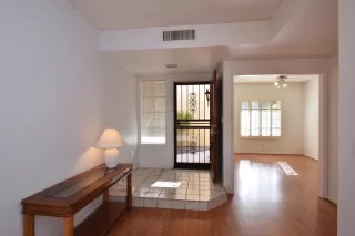 Photo #2: 6012303 Listing