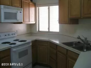 Photo #3: 6012869 Listing 