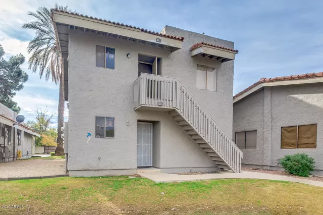 MLS: 6012880 Condo For Sale