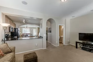 Photo #4: 6013332 Listing 