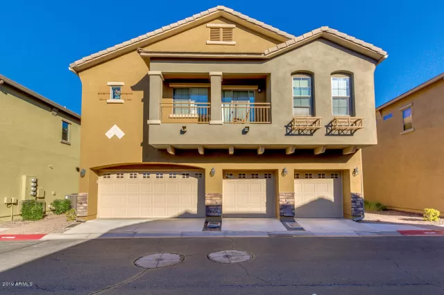 MLS: 6013737 Condo For Sale