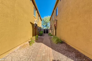 Photo #3: 6013737 Listing