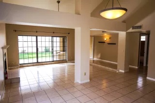 Photo #3: 6013776 Listing